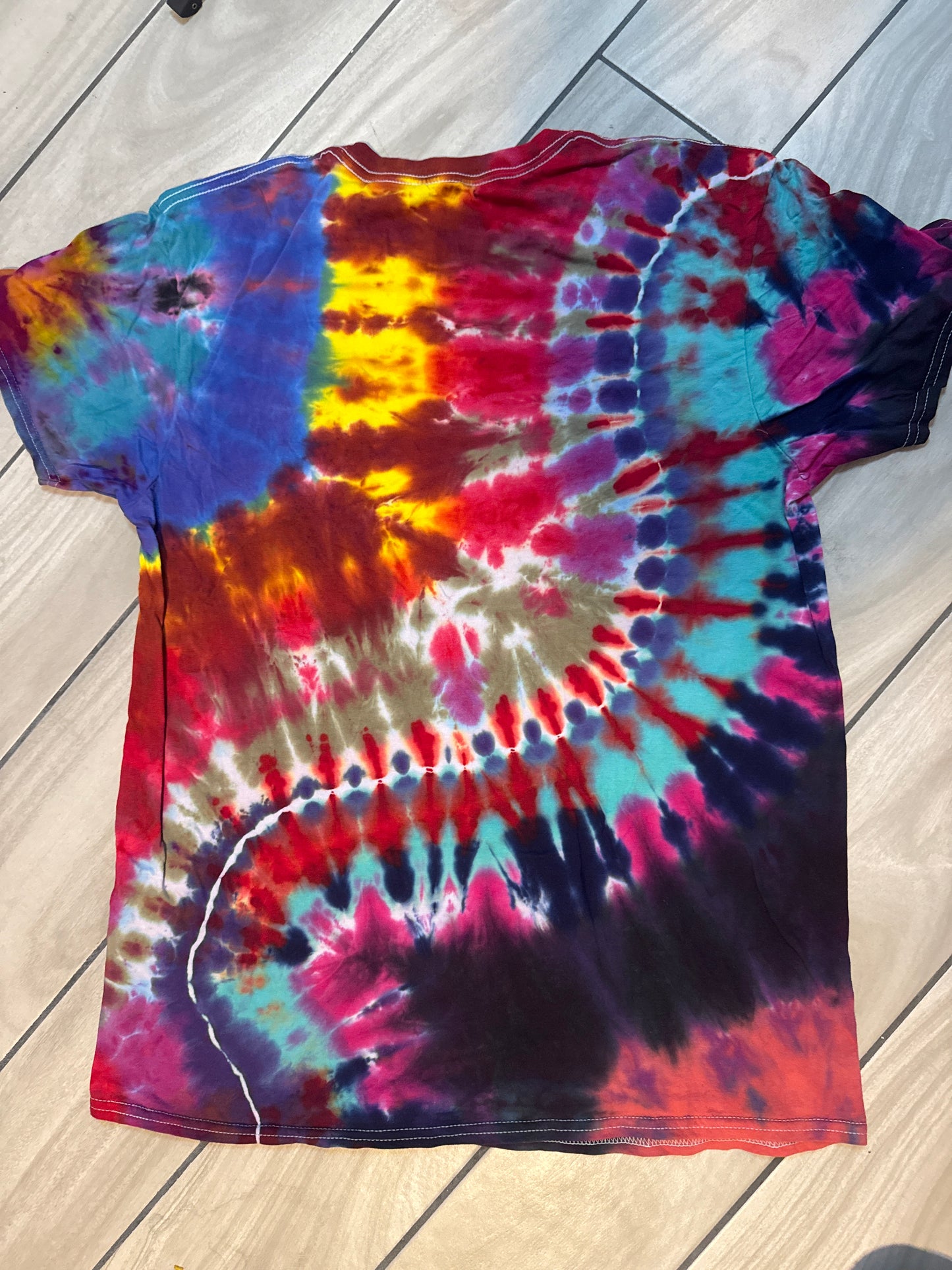 Rainbow with curvy colors