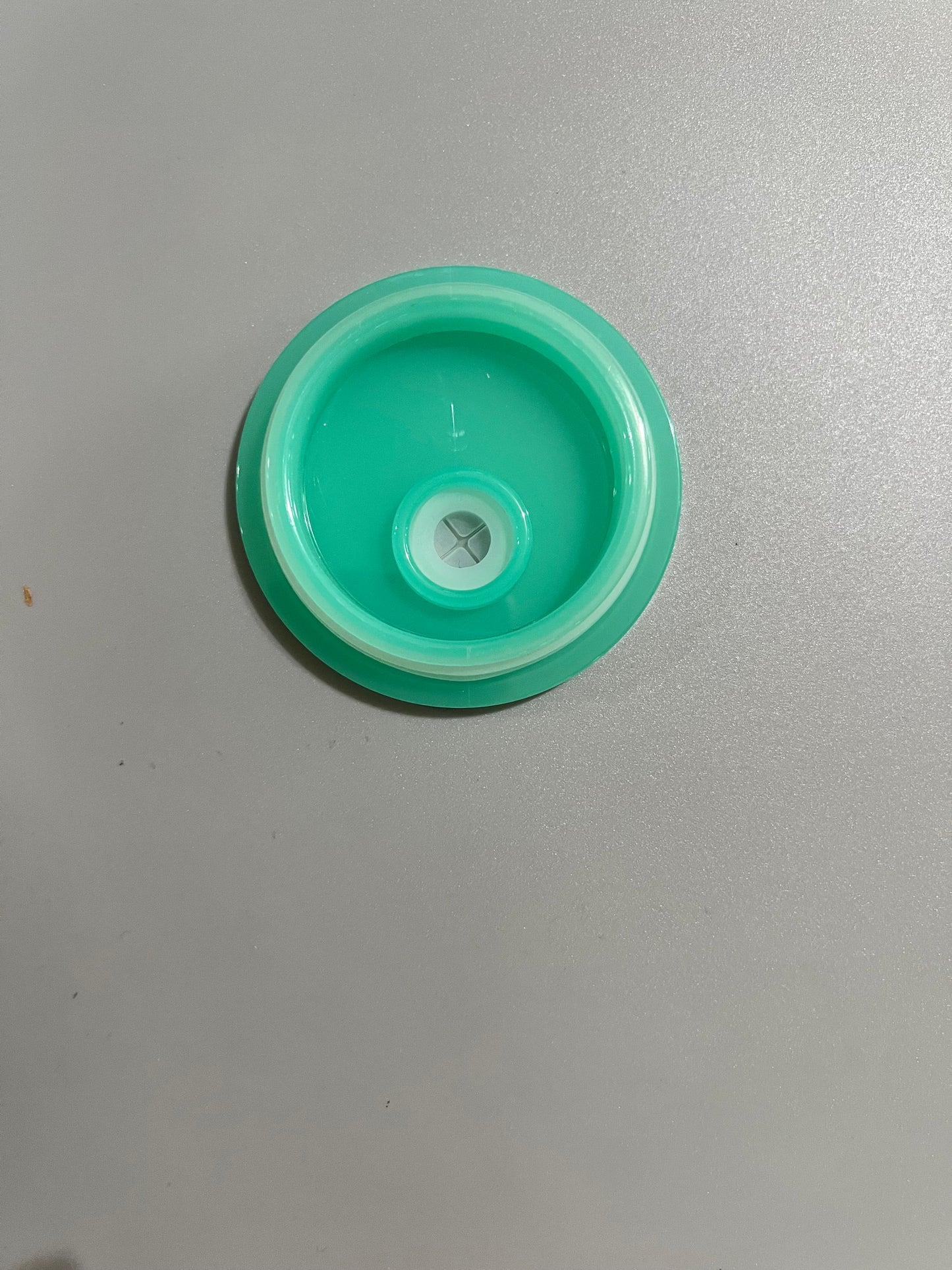 Colored lid