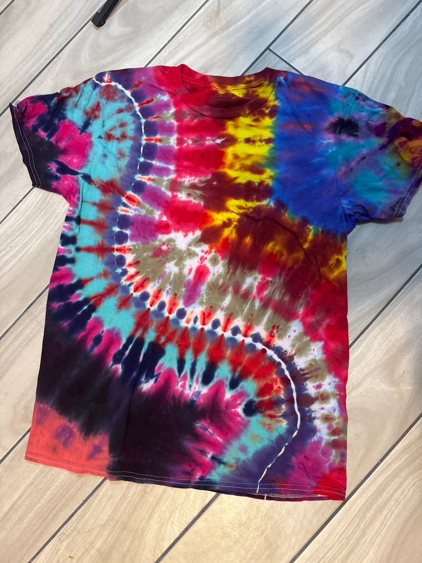 Rainbow with curvy colors