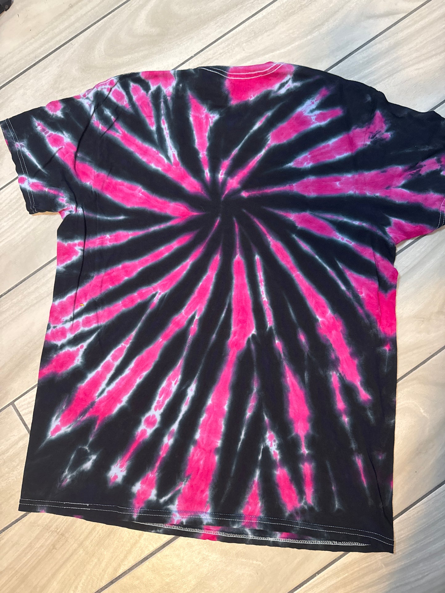 Hot pink and black spiral