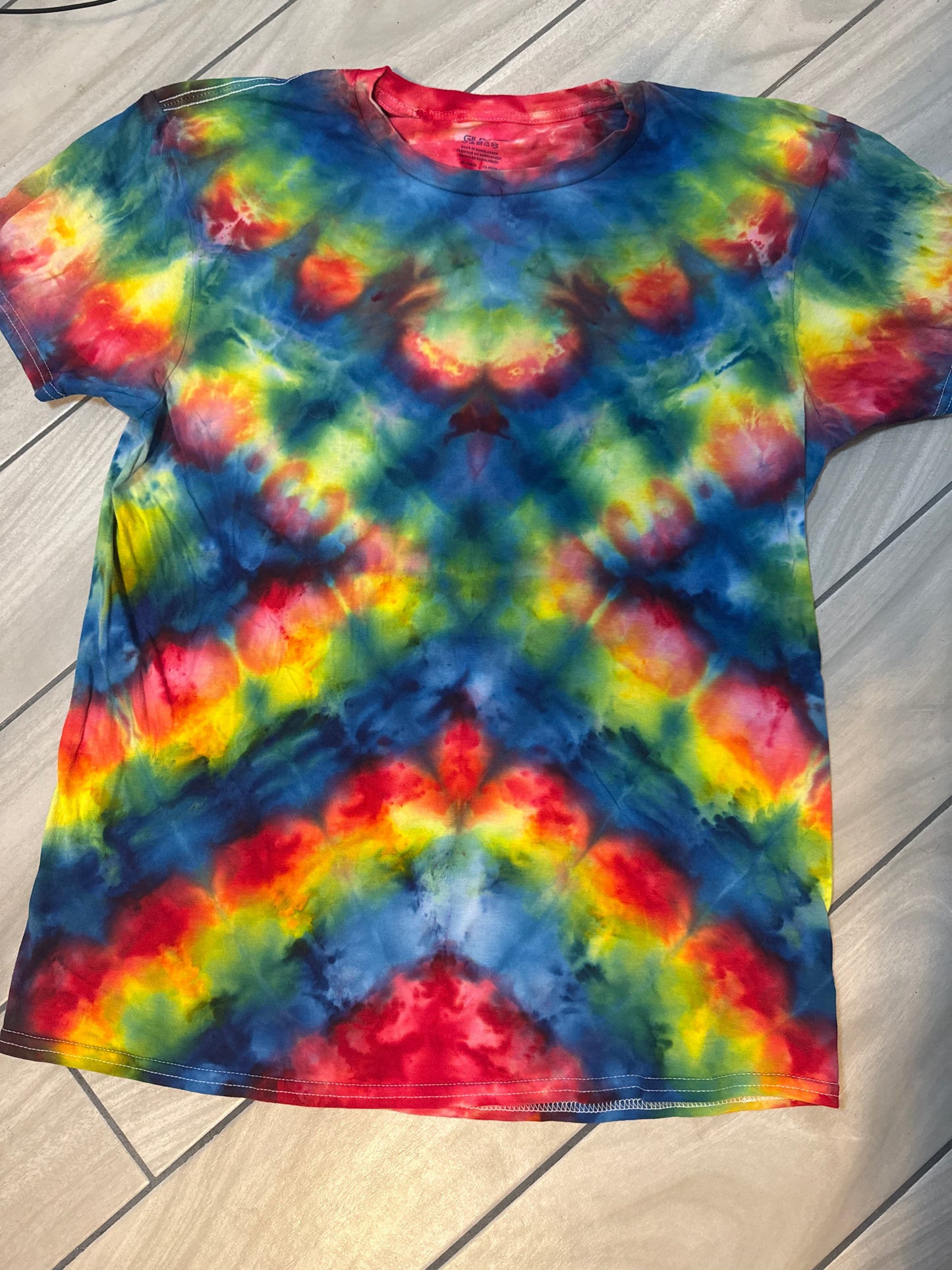 Reverse diamond ice dye