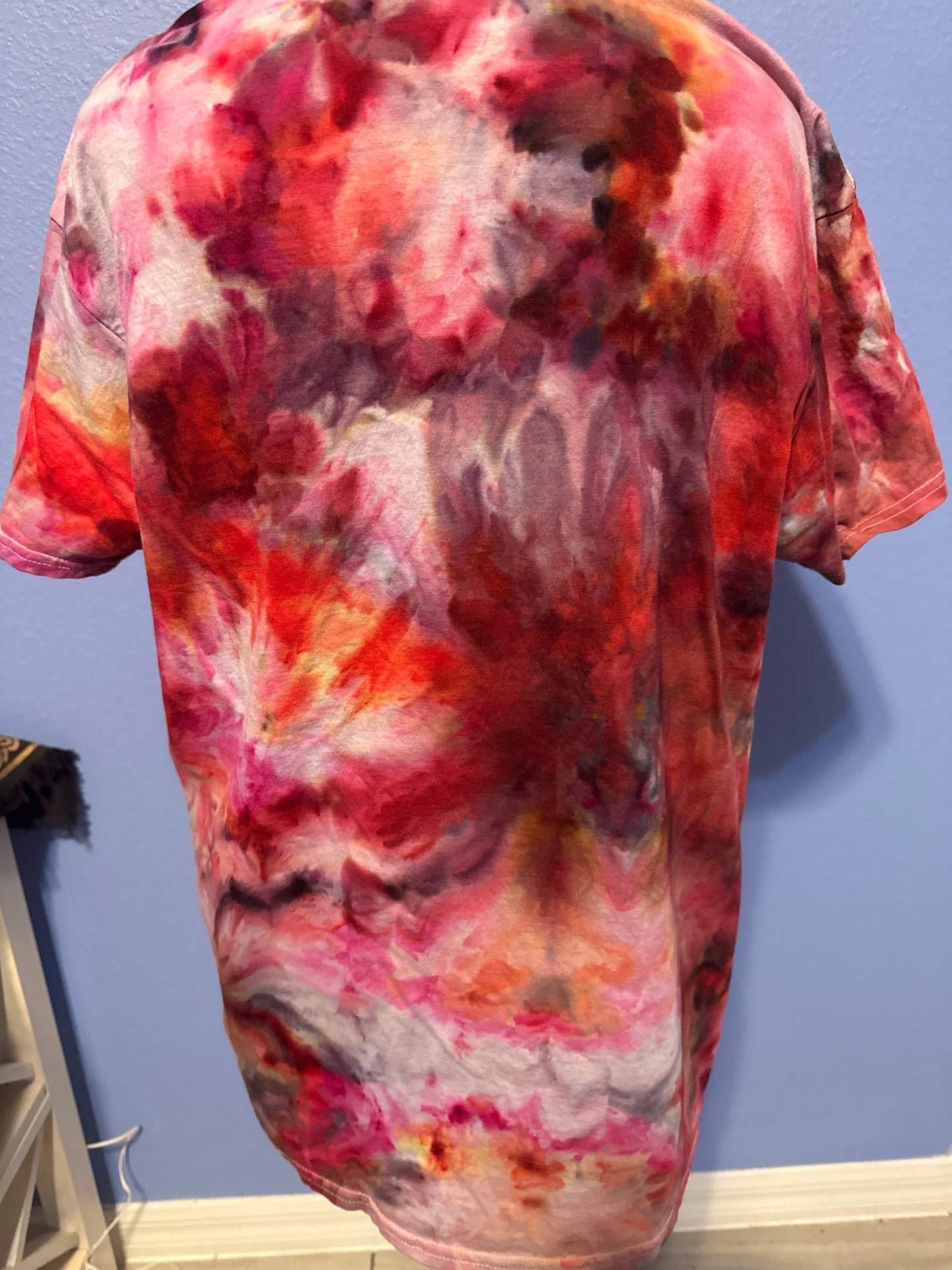Scrunch tie dye