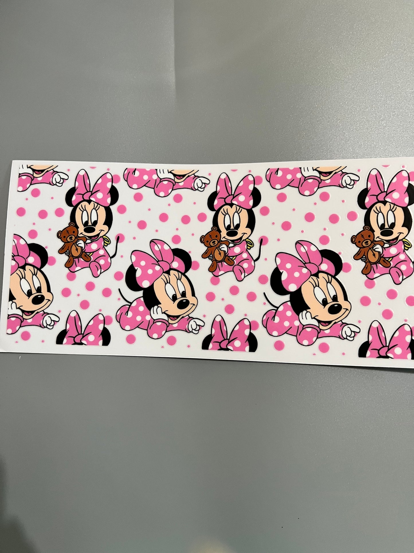Minnie Mouse Lg decal