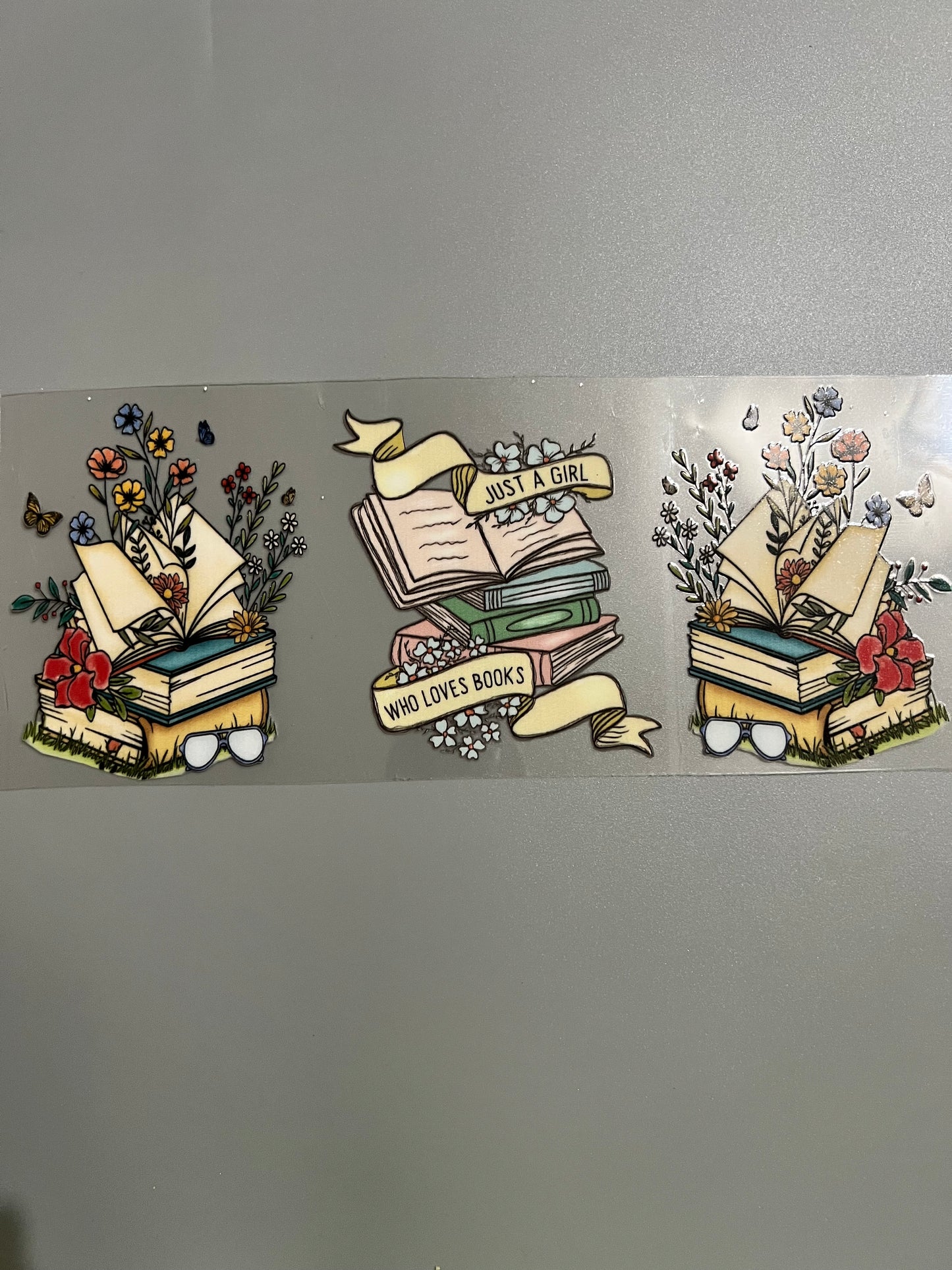 Books Lg decal