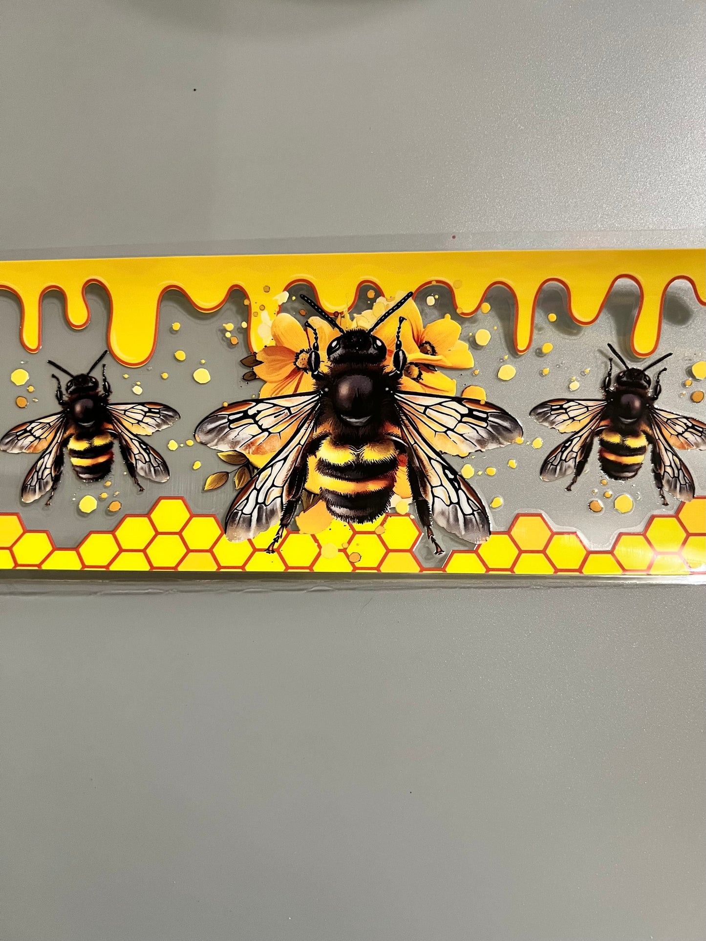 Bee Lg decal