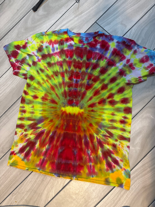 Round speckled tie dye